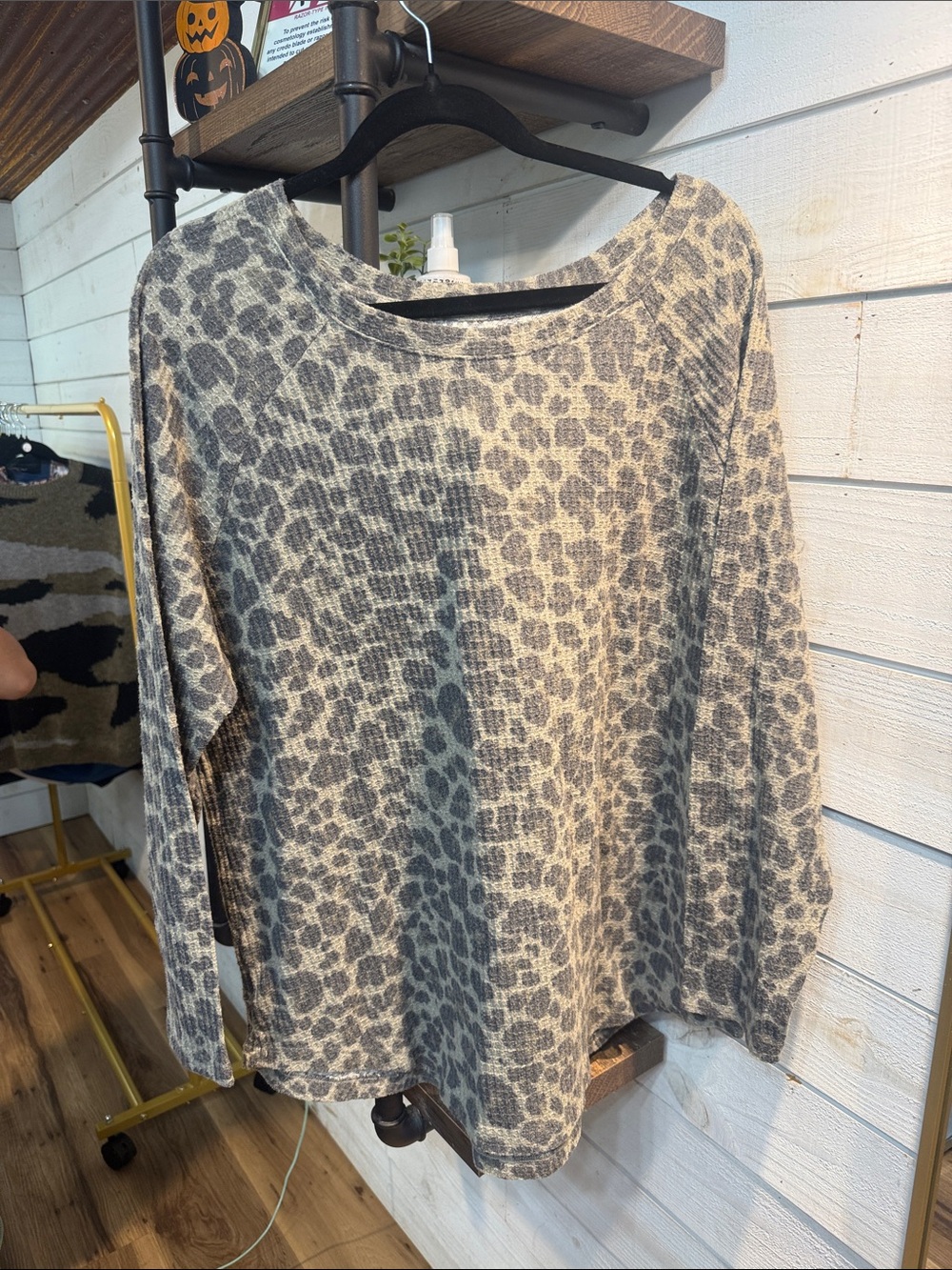 Leopard print long sleeve